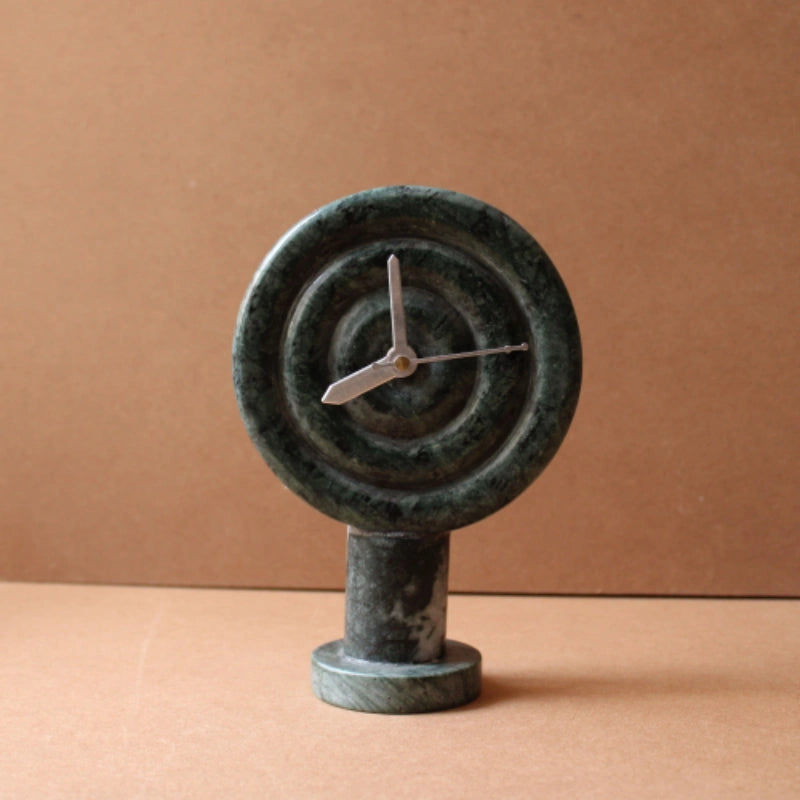 Multi circle green 5x7.5 inches