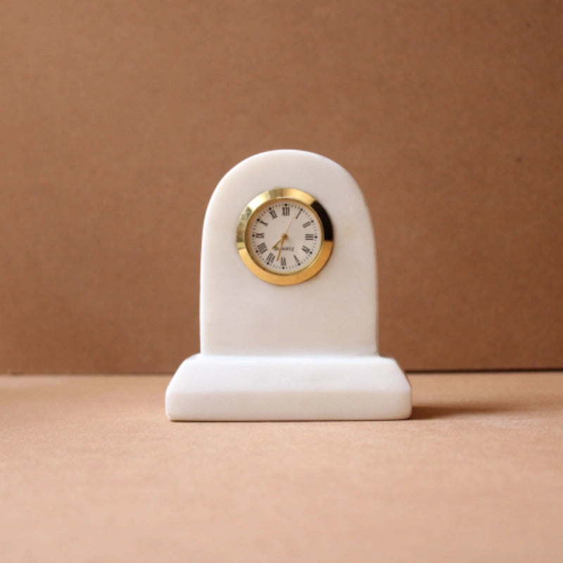 U shape White 4x4 inches