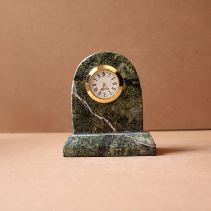 U shape green 4x4 inches