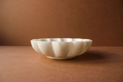 Simple Flower Shape Urli