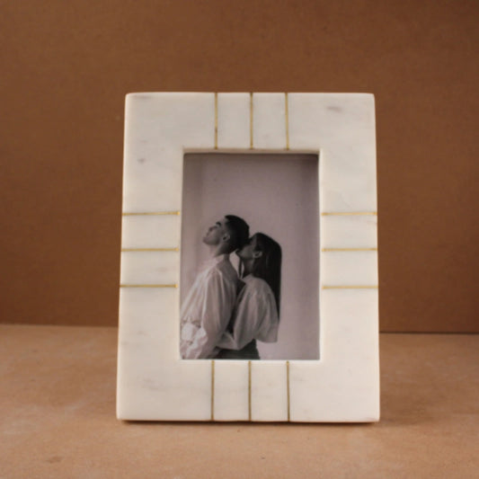 White Brass 3 lines 9x7 inches