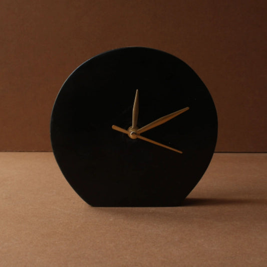 Black semi circle 6x6 inches