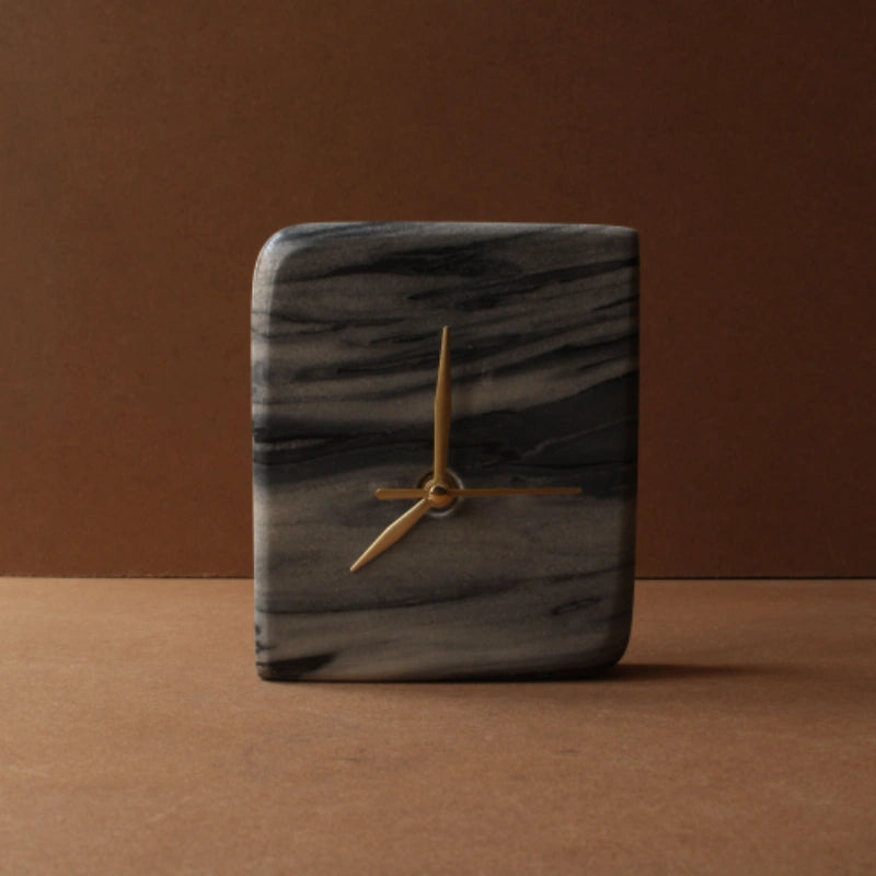 Black leaf 5x6 inches